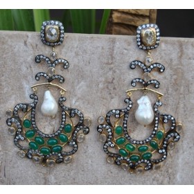 Regal Emerald Earrings